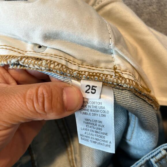 SABLYN Relaxed Straight Leg Jeans Light Wash Size 25 X 32” - Picture 7 of 9